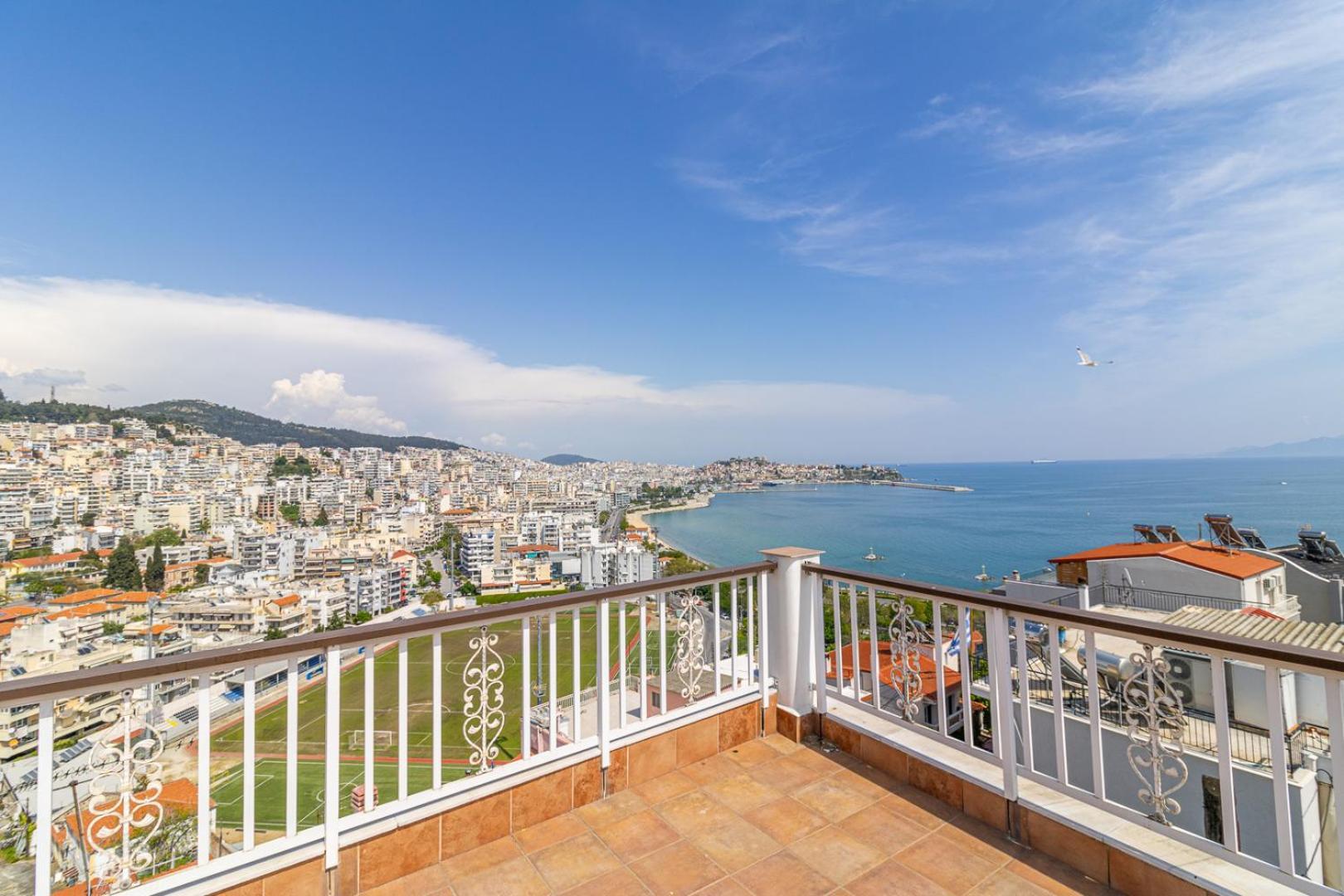 Finas Penthouse,Private Terrace,Great View,Mins From Sea Apartment Kavála Exterior photo