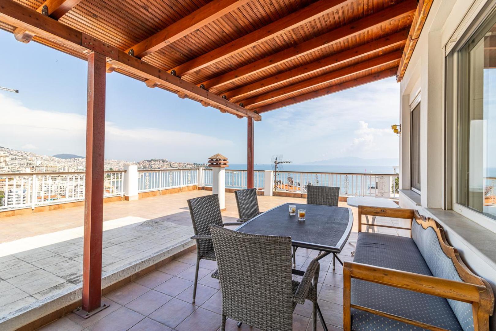 Finas Penthouse,Private Terrace,Great View,Mins From Sea Apartment Kavála Exterior photo